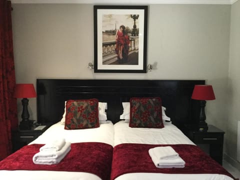 Goodey's Guesthouse Bed and Breakfast in Pretoria