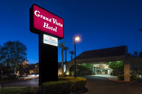 Grand Vista Hotel Hôtel in Simi Valley