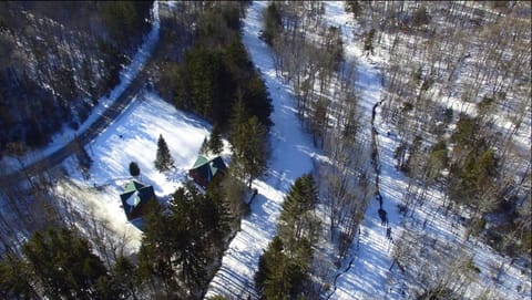 Ski in/out Spruce Glen Townhomes on Great Eastern Trail Haus in Killington