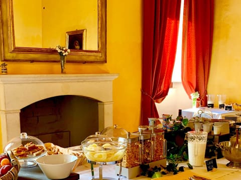 Food and drinks, Meals, Breakfast, Continental breakfast, Buffet breakfast