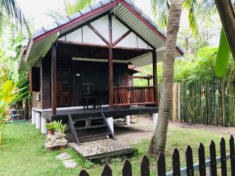 First Villa Beach Resort Resort in Ko Pha-ngan Sub-district