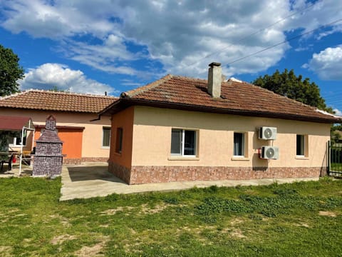 Къща за гости "Стария Сом" House in Ruse, Bulgaria