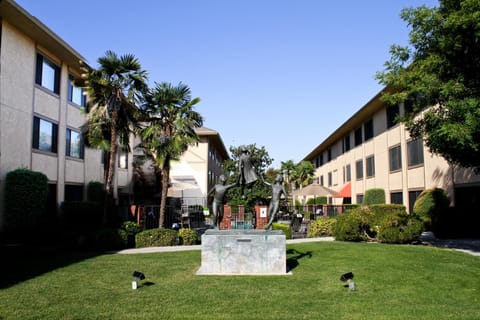 University Square Hotel Hotel in Fresno
