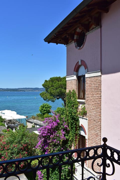 Hotel Pace Hotel in Sirmione