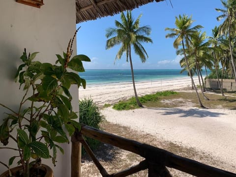 Isla Bonita Zanzibar Beach Resort Übernachtung mit Frühstück in Unguja North Region