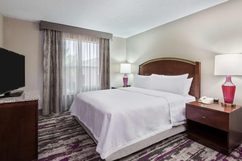 Homewood Suites by Hilton Orlando-UCF Area Hotel in Orlando