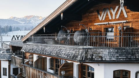 Property building, Winter, Area and facilities