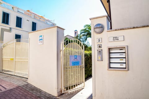 Residence Villa Livia Apartahotel in San Vincenzo
