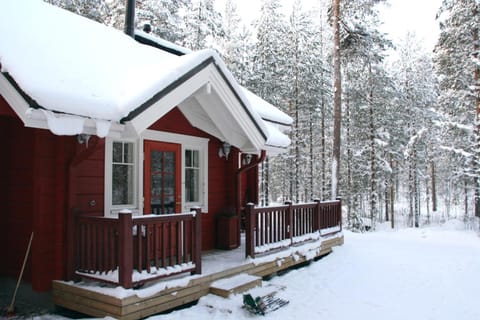 Patio, Facade/entrance, Garden, Balcony/Terrace