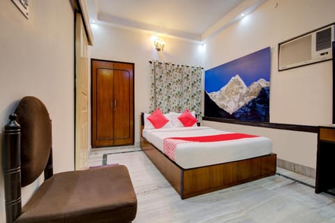 OYO Hotel City Of Joy Hotel in Kolkata