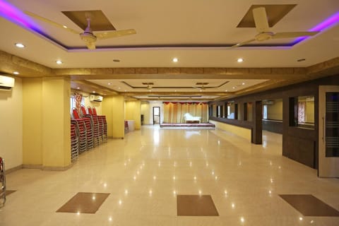 OYO Flagship Hotel DS Grand Inn Hotel in Hyderabad
