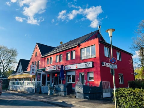 Property building, Street view, Location, Parking