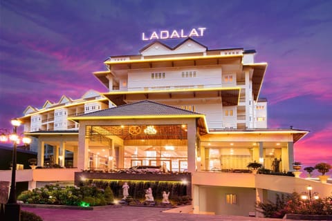 LADALAT Hotel Hôtel in Dalat