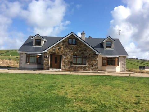 Beautiful Home on Lake Carrowmore Chalet in County Mayo