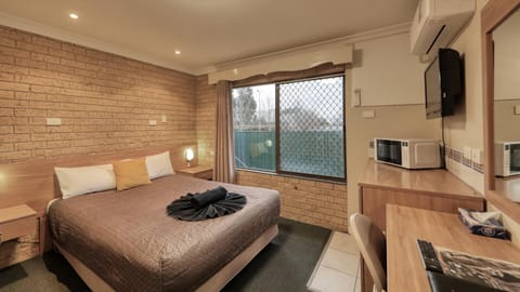 Forest Lodge Motor Inn & Restaurant Motel in Dubbo