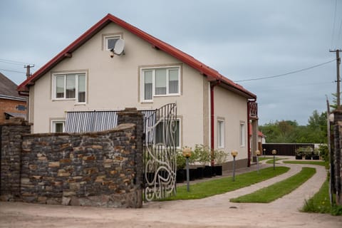 Property building, Street view