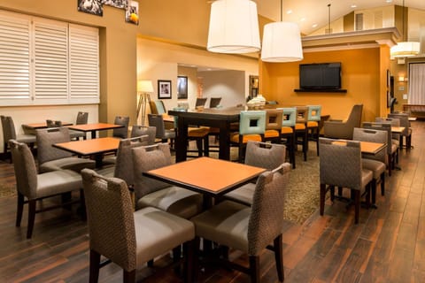 Hampton Inn & Suites Orlando-East UCF Hotel in Orlando