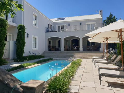 Maison d'Ail Guest House Bed and Breakfast in Franschhoek