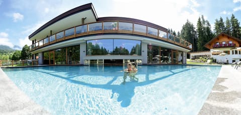 Hotel Weiher Green Lake Hotel in Trentino-South Tyrol