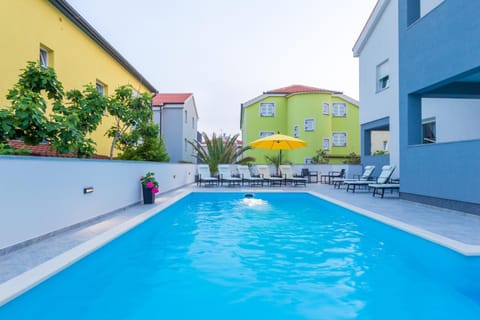 Privilege Pool Apartments Condominio in Novalja