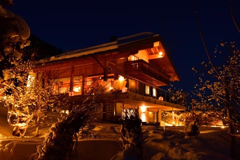 Property building, Winter