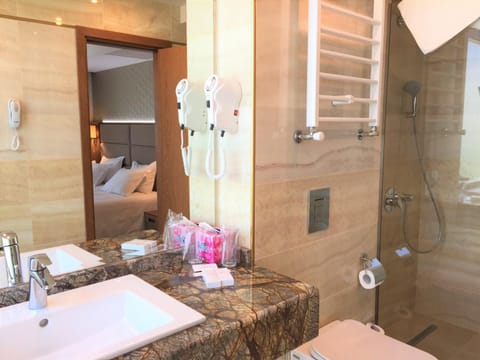 Shower, Bathroom