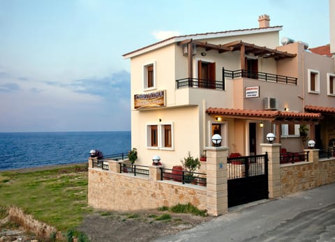Apartments Christina Condominio in Panormos in Rethymno