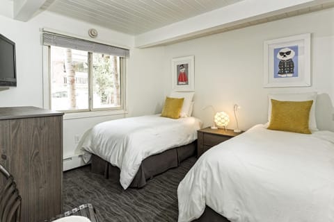 Standard Two Bedroom - Aspen Alps #103 Casa in Aspen