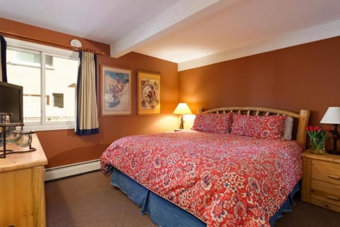Standard 2 Bedroom - Aspen Alps #108 House in Aspen