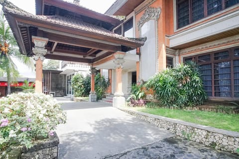 Akarsa Transit Hotel in Denpasar