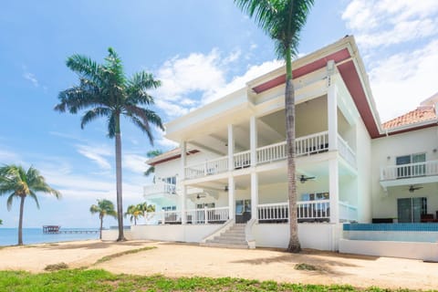 Lawson Rock - Seahorse 104 Condo Apartment in Bay Islands Department