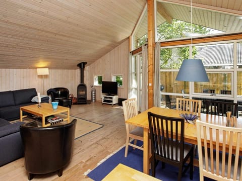 10 person holiday home in V ggerl se Haus in Væggerløse