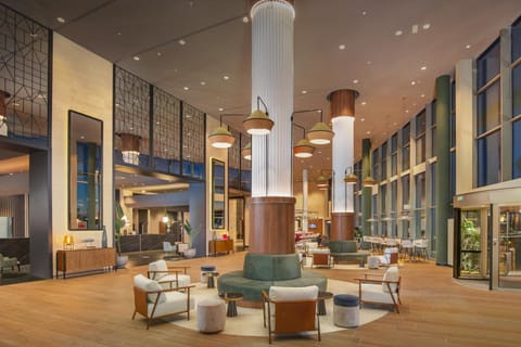 Facade/entrance, Lobby or reception, Business facilities, Seating area, Meeting/conference room