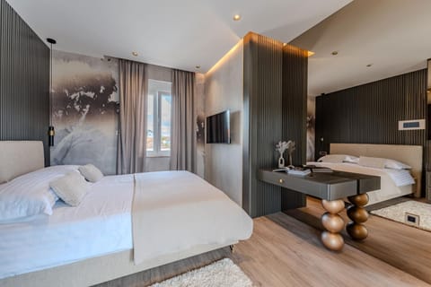 TV and multimedia, Bedroom