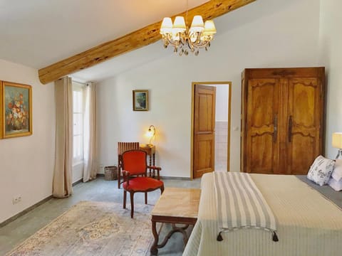 Domaine de La Brave Bed and breakfast in Pernes-les-Fontaines