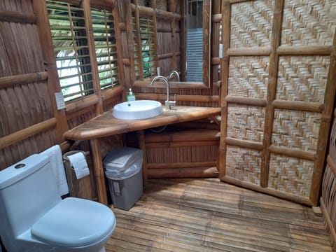 Kookoo's nest eco-lodge Resort in Central Visayas