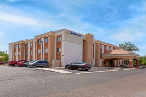 Comfort Inn & Suites North Glendale and Peoria Hotel in Glendale