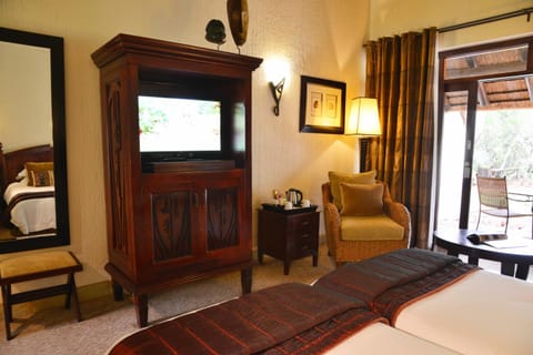 Bed, TV and multimedia, Coffee/tea facilities, Seating area, Bedroom