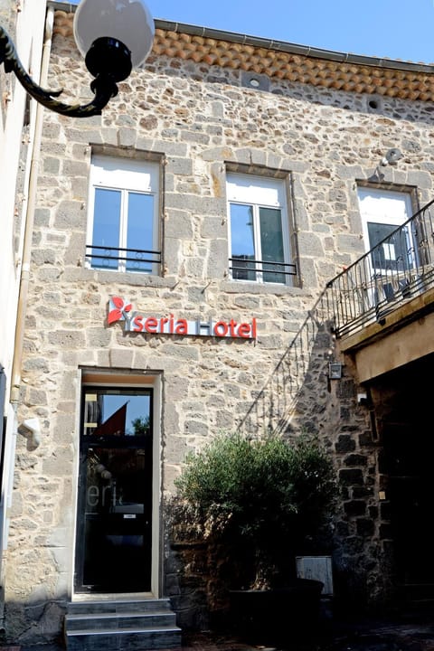 Logis Hotel Yseria - Historical Center Hotel in Agde