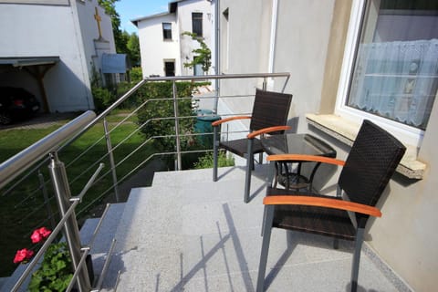 Patio, Balcony/Terrace