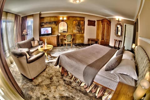 Bed, Coffee/tea facilities, Balcony/Terrace, Photo of the whole room, Seating area, Bedroom