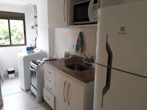 Kitchen or kitchenette, minibar, pet friendly, stove, washing machine