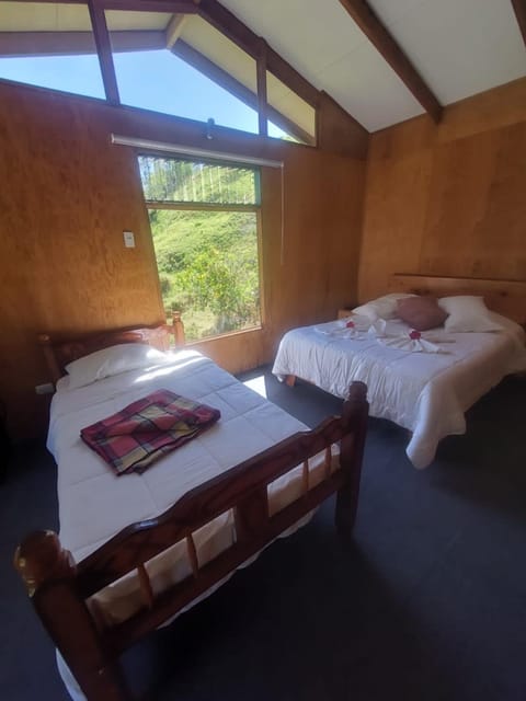 Los Lagos Lodge Albergue natural in San José Province