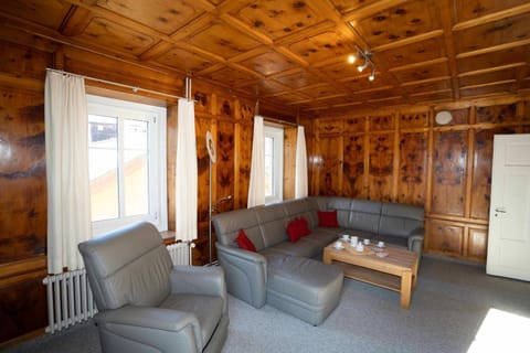 Villa Hartenfels 2 Apartment in Canton of Grisons