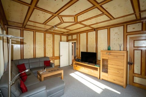 Villa Hartenfels 1 Apartment in Canton of Grisons