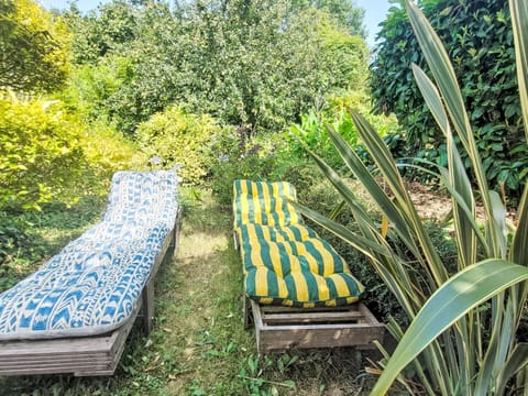 Holiday Home L'Oté rouge by Interhome House in Plérin