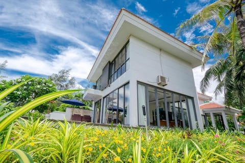 Luxury Ocean view villa - Free Airport Pick Up Villa in Hoa Hai