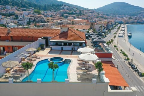 Property building, Day, Bird's eye view, City view, Sea view, Swimming pool, sunbed