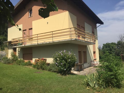 Casa FLO zero22104-AT-zero55251 Condo in Levico Terme