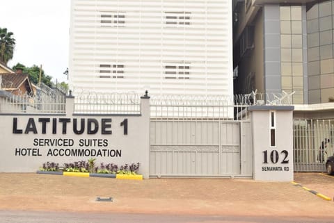 Latitude 1 Suites Condominio in Kampala